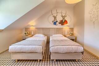 Отель Hanza Pałac Wellness & SPA Warlubie Стандартный двухместный номер с 1 кроватью или 2 отдельными кроватями-3